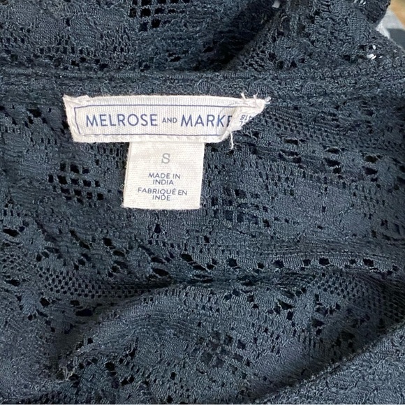 Melrose and Market Black Eyelet Ruffle Lace Top Size Small - Picture 2 of 7